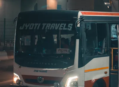 Looking for the Perfect Coach Trekker Bag? Discover the Ultimate Travel Companion!