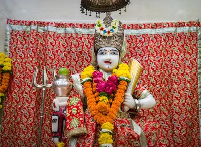 Explore the Exhilarating Adventure of Temple Trekking